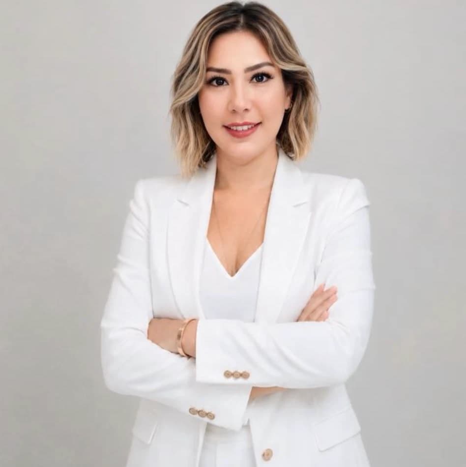 NetBahçeşehir Broker/Owner'ı Billur ARICI'nın portre fotoğrafı